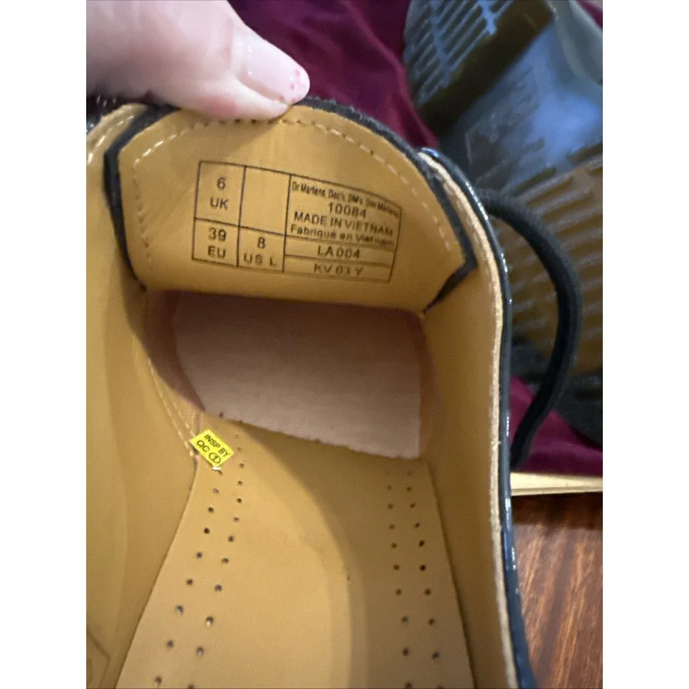 Dr. Martens product pair